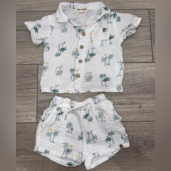 Rabbit + Bear Other - Tropical Print Baby Outfit Set